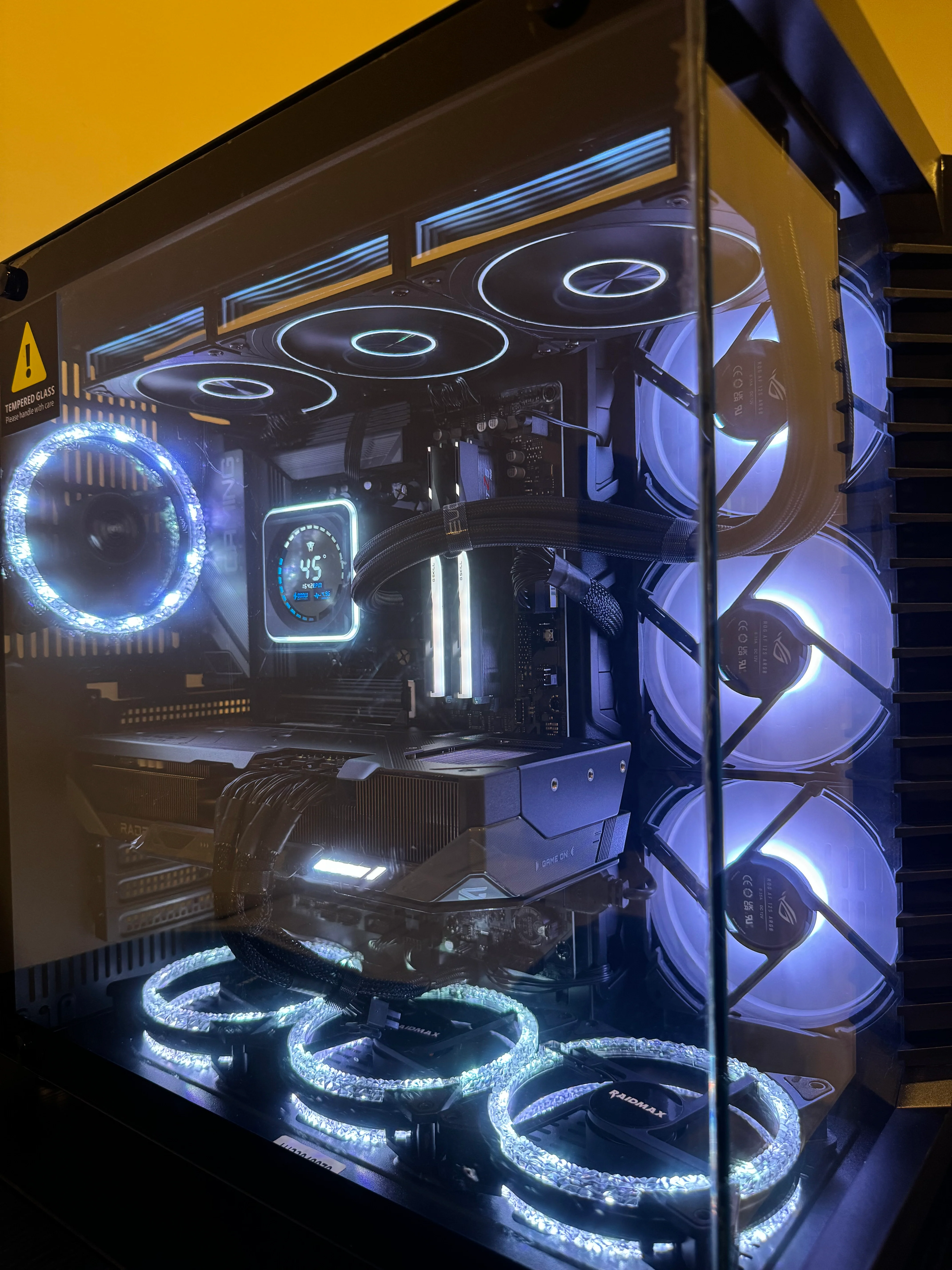 RX 9070 XT CUSTOM BUILT GAMING PC RYZEN 9 9950X3D 64GB DDR5 RAM 4TB SSD WiFi 6 VR - Image 5